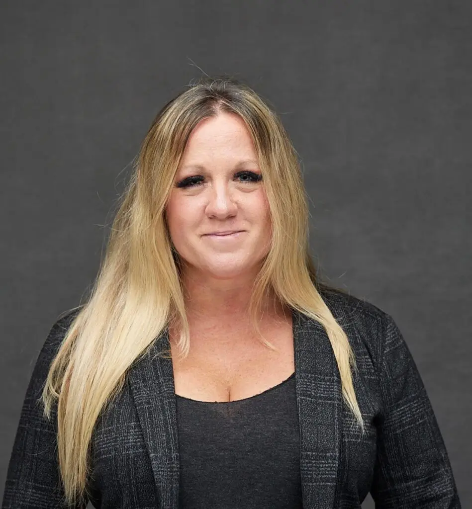 Kindryn-Leiter-Portrait-Owner-of-Bouquet-La-vie-Idaho-Falls